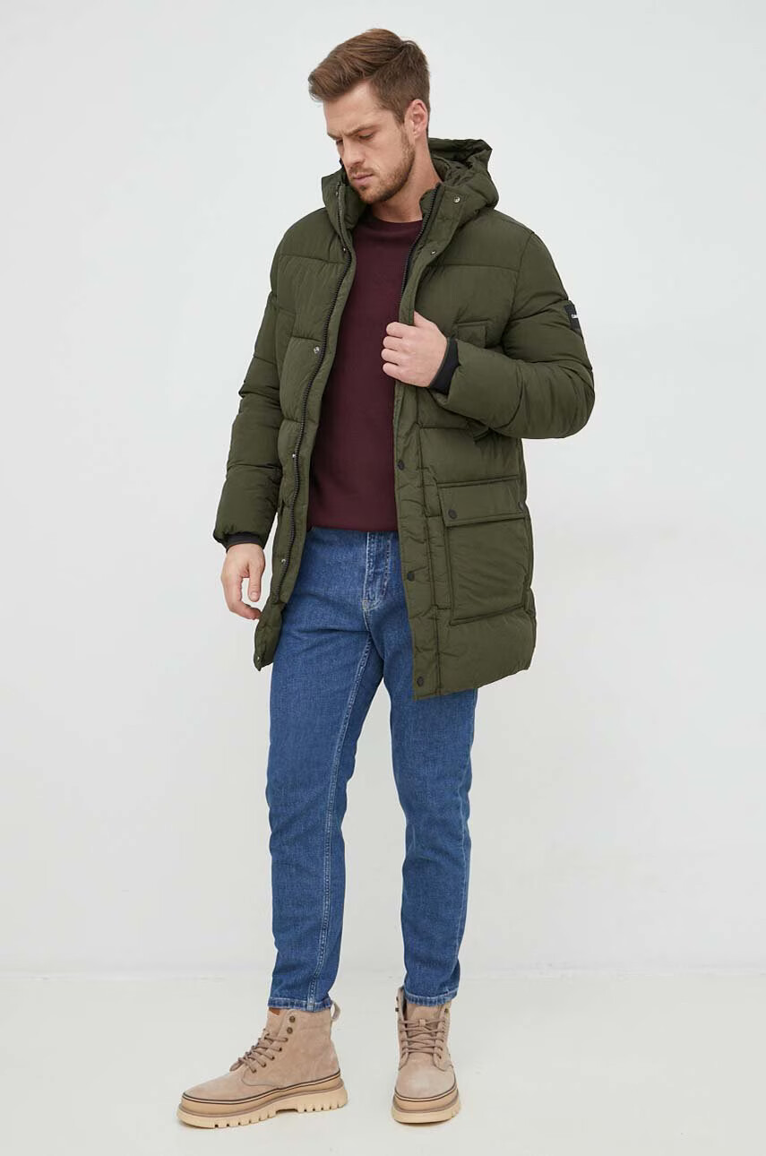 Calvin Klein Яке в зелено със зимна изолация - Pepit.bg