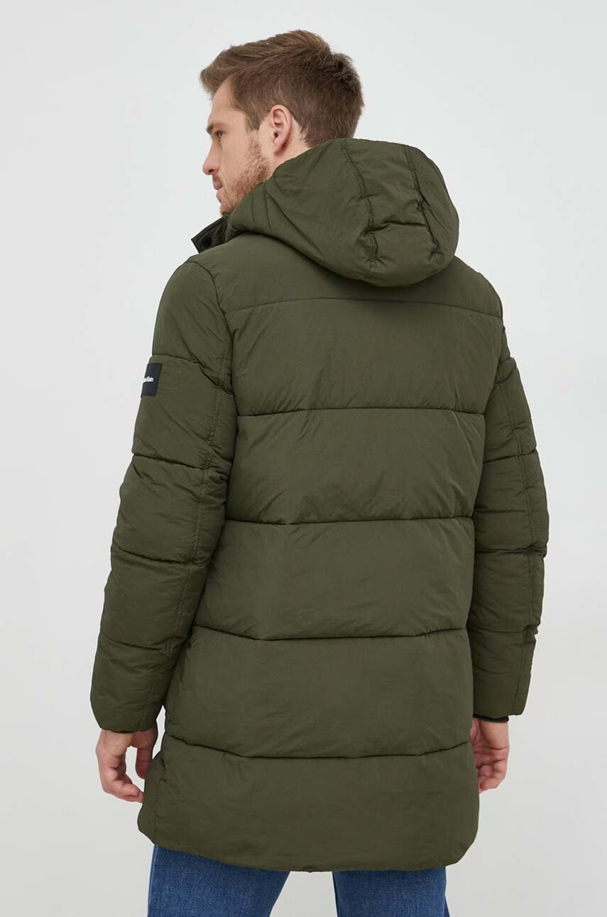 Calvin Klein Яке в зелено със зимна изолация - Pepit.bg