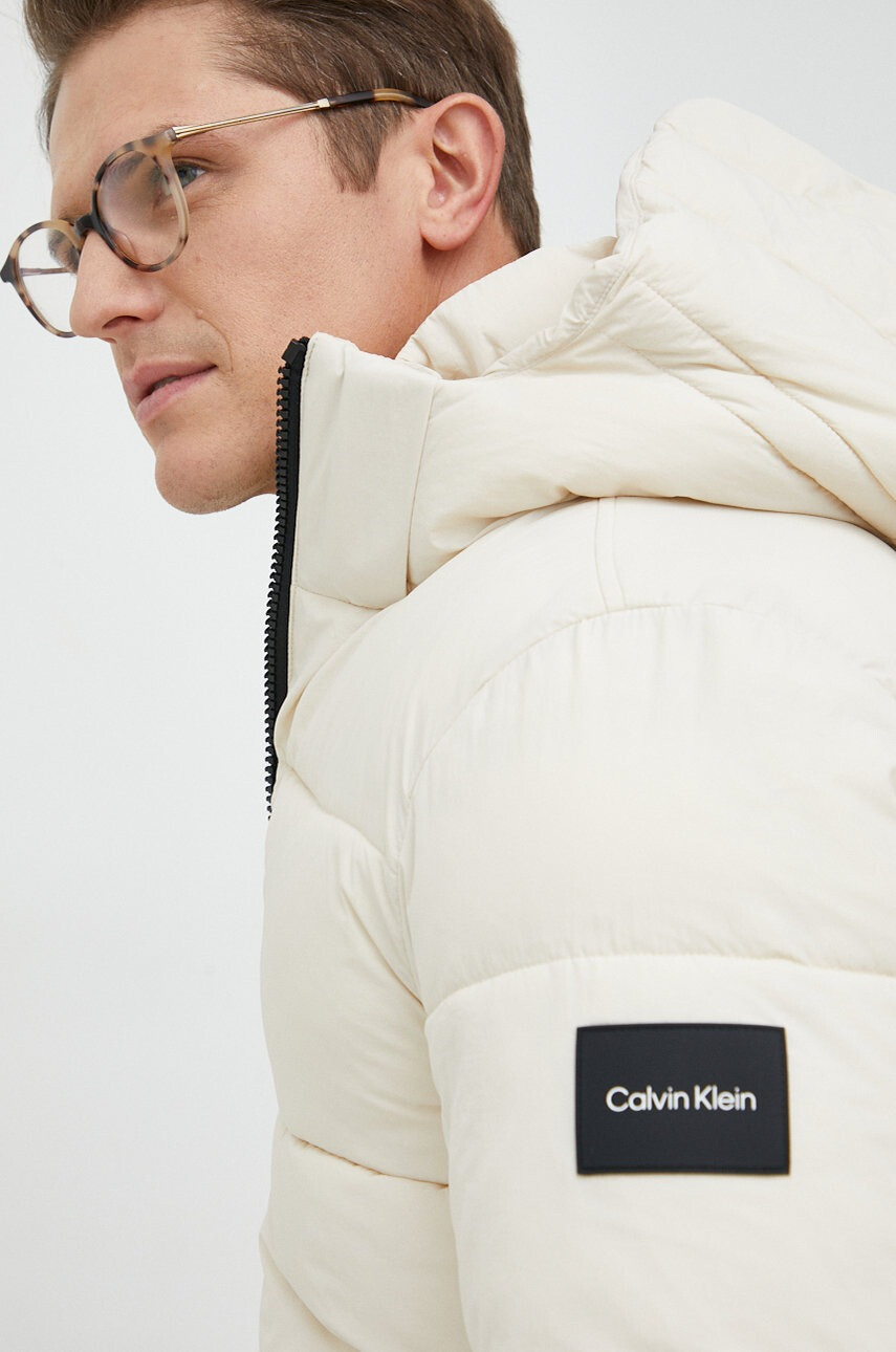 Calvin Klein Яке с преходна изолация - Pepit.bg