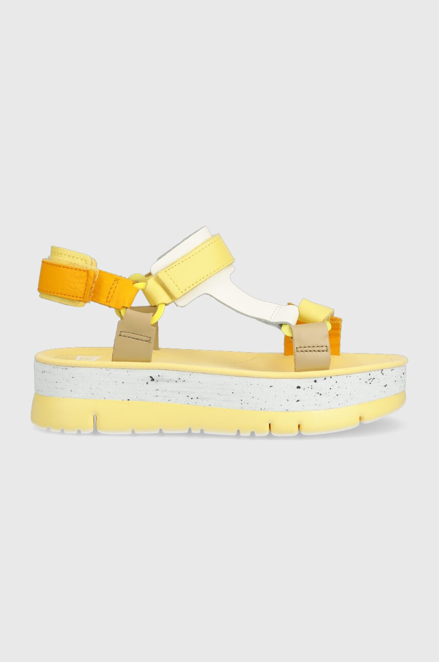 Camper Кожени сандали Oruga Up в жълто с платформа - Pepit.bg