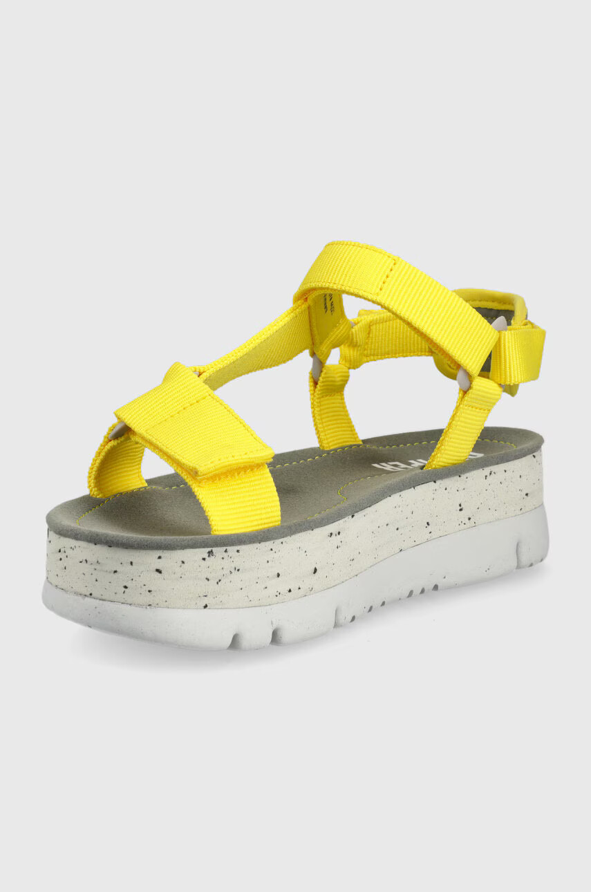 Camper Сандали Oruga Up дамски в жълто с платформа - Pepit.bg