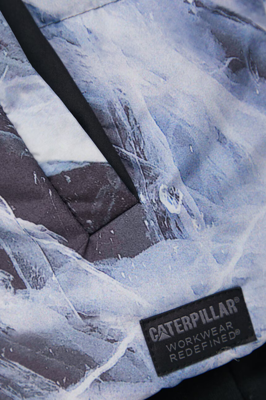 Caterpillar Яке със зимна изолация - Pepit.bg