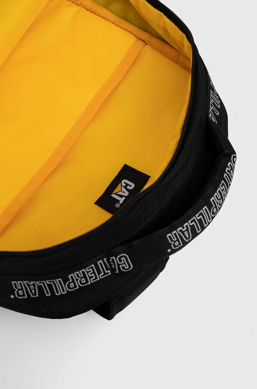 Caterpillar Раница в черно голям размер с изчистен дизайн - Pepit.bg