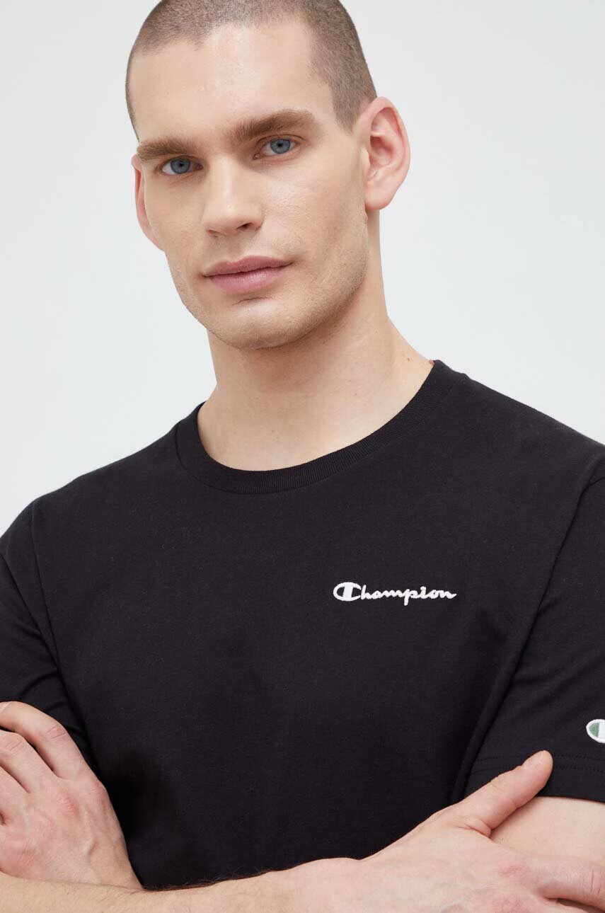 Champion Памучна тениска в черно с изчистен дизайн - Pepit.bg