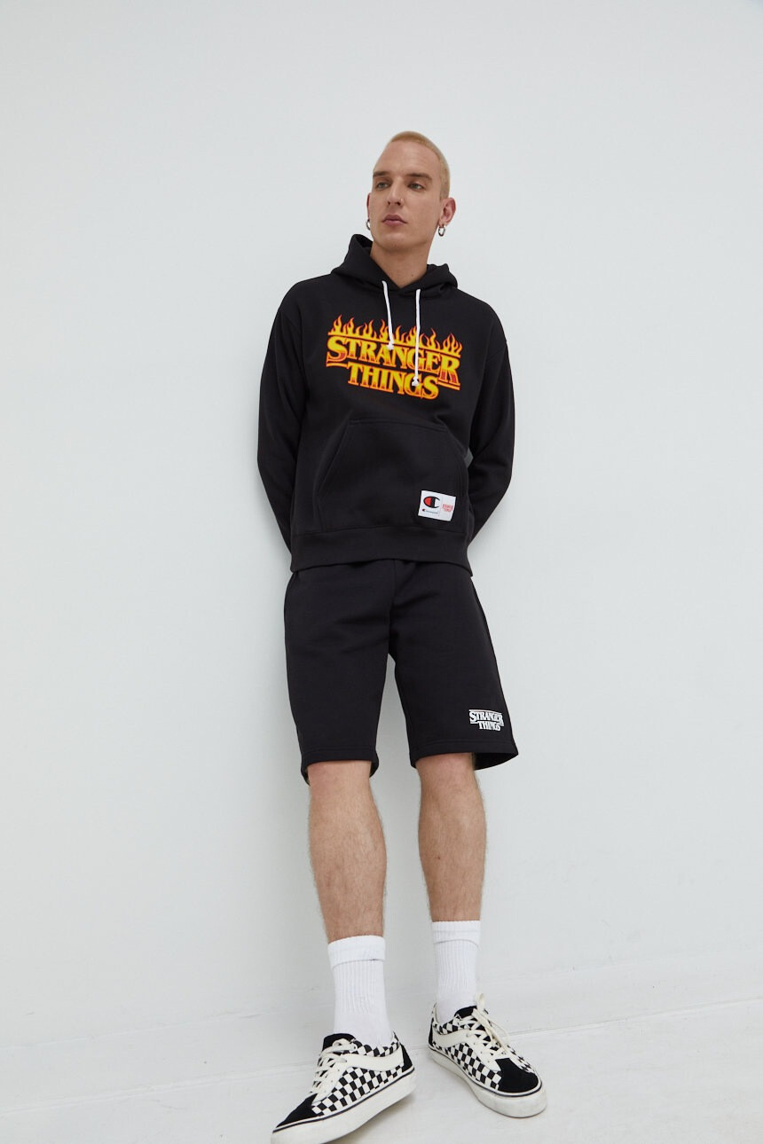 Champion Суичър Xstranger Things в черно с принт - Pepit.bg