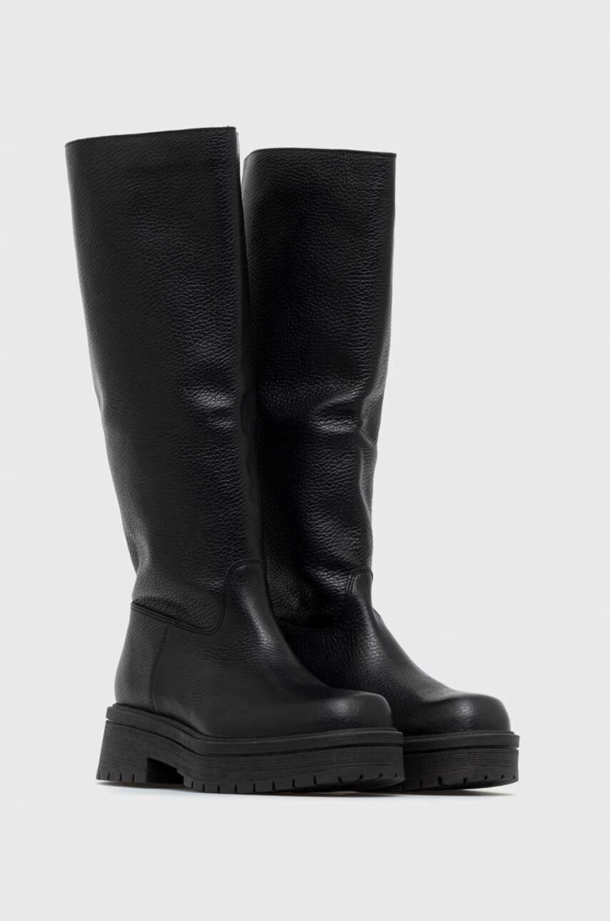 Charles Footwear Кожени ботуши Dora в черно с равна подметка - Pepit.bg