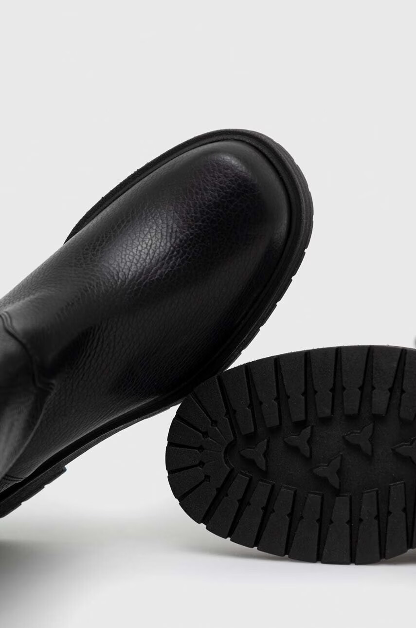 Charles Footwear Кожени ботуши Dora в черно с равна подметка - Pepit.bg