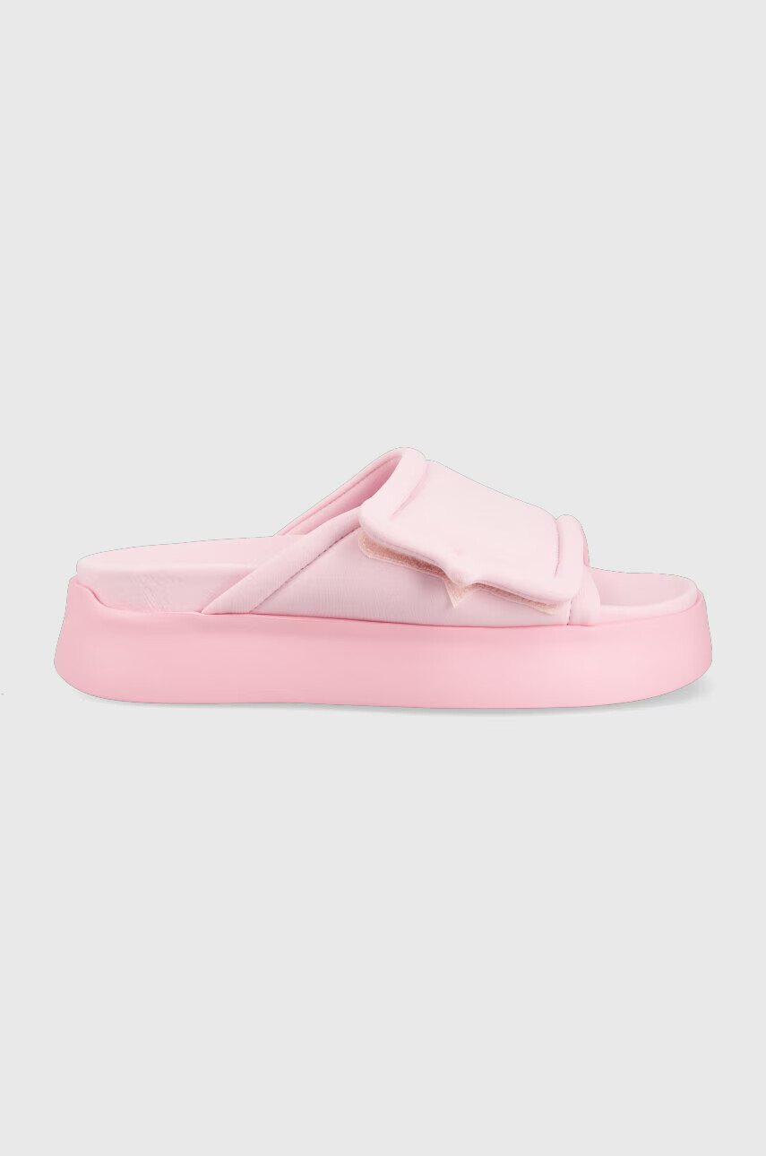 Chiara Ferragni Чехли CF3150_012 в розово с платформа CF PLATFORM SLIDER - Pepit.bg