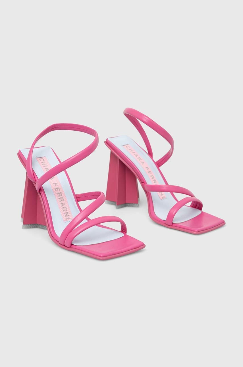 Chiara Ferragni Сандали CF3134_011 в розово CF STAR HEEL 100 - Pepit.bg