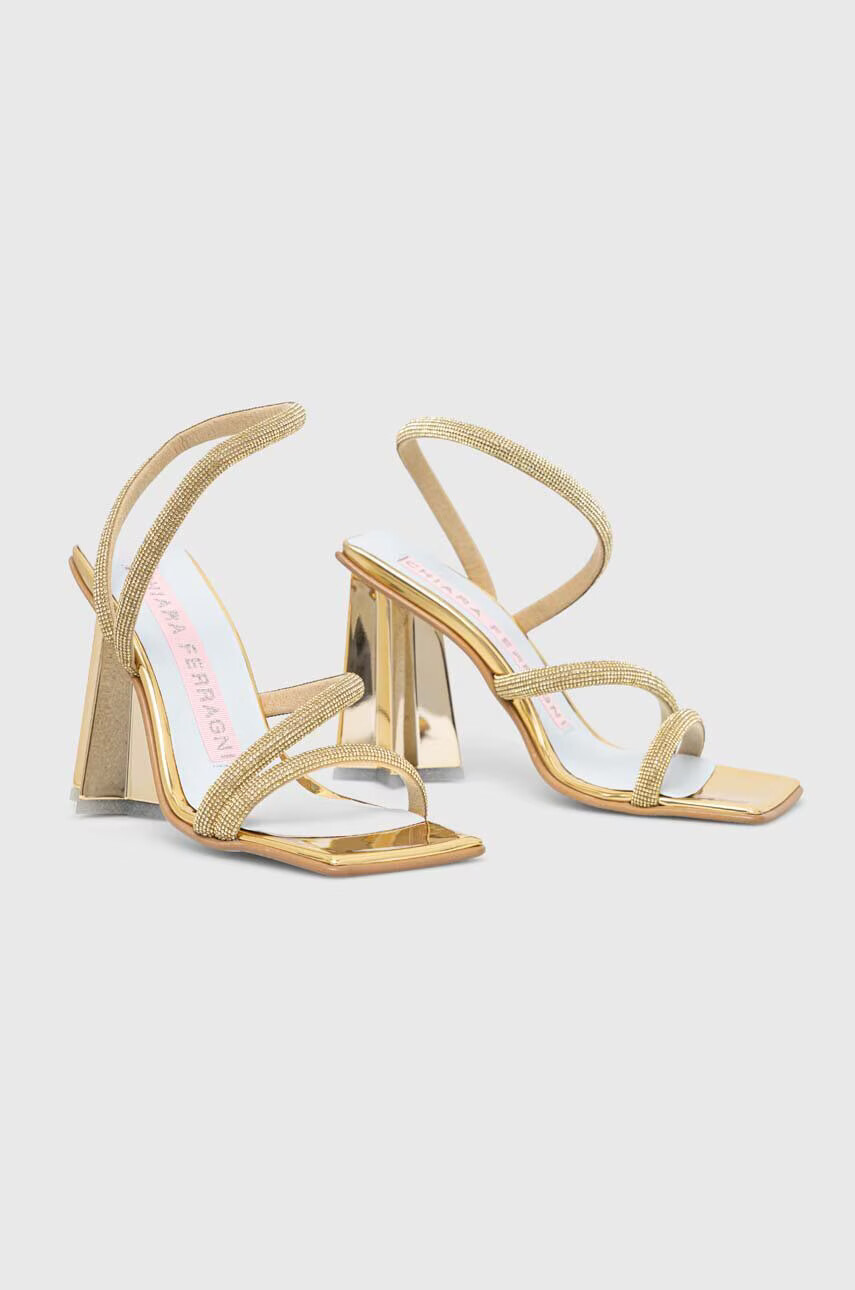 Chiara Ferragni Сандали CF3136_005 в златисто CF STAR HEEL 100 - Pepit.bg