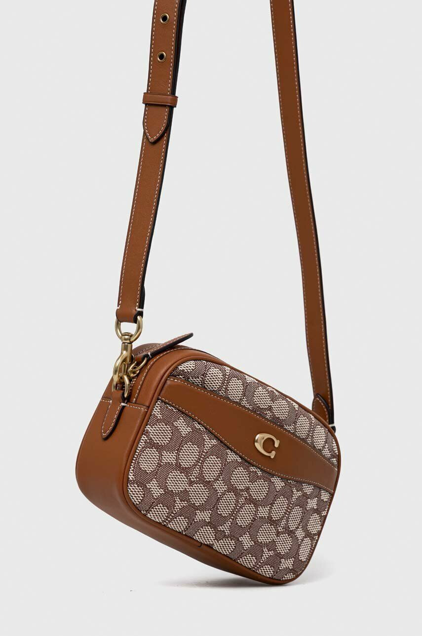 Coach Чанта Kira Crossbody в бежово - Pepit.bg