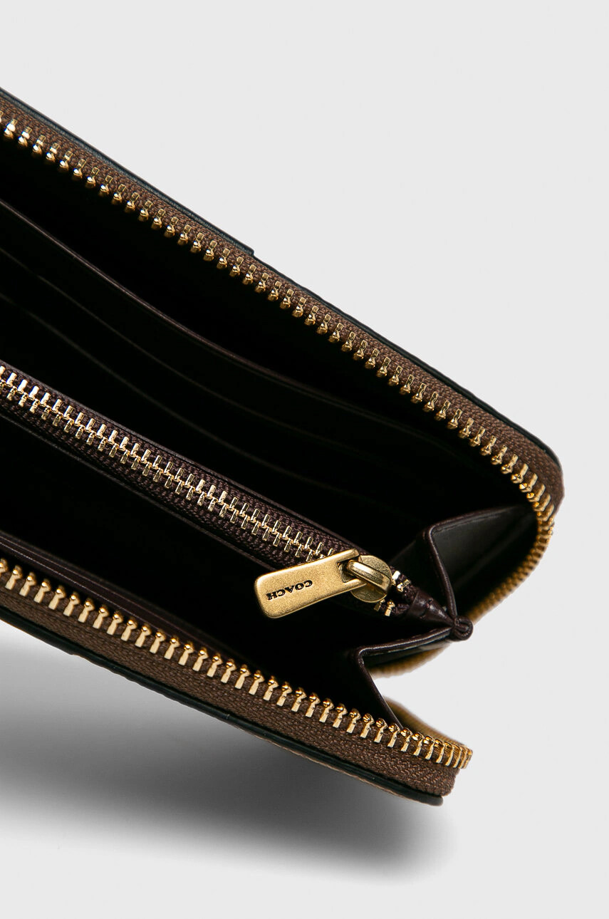 Coach Кожен портфейл Slim Accordion Zip дамски в кафяво - Pepit.bg