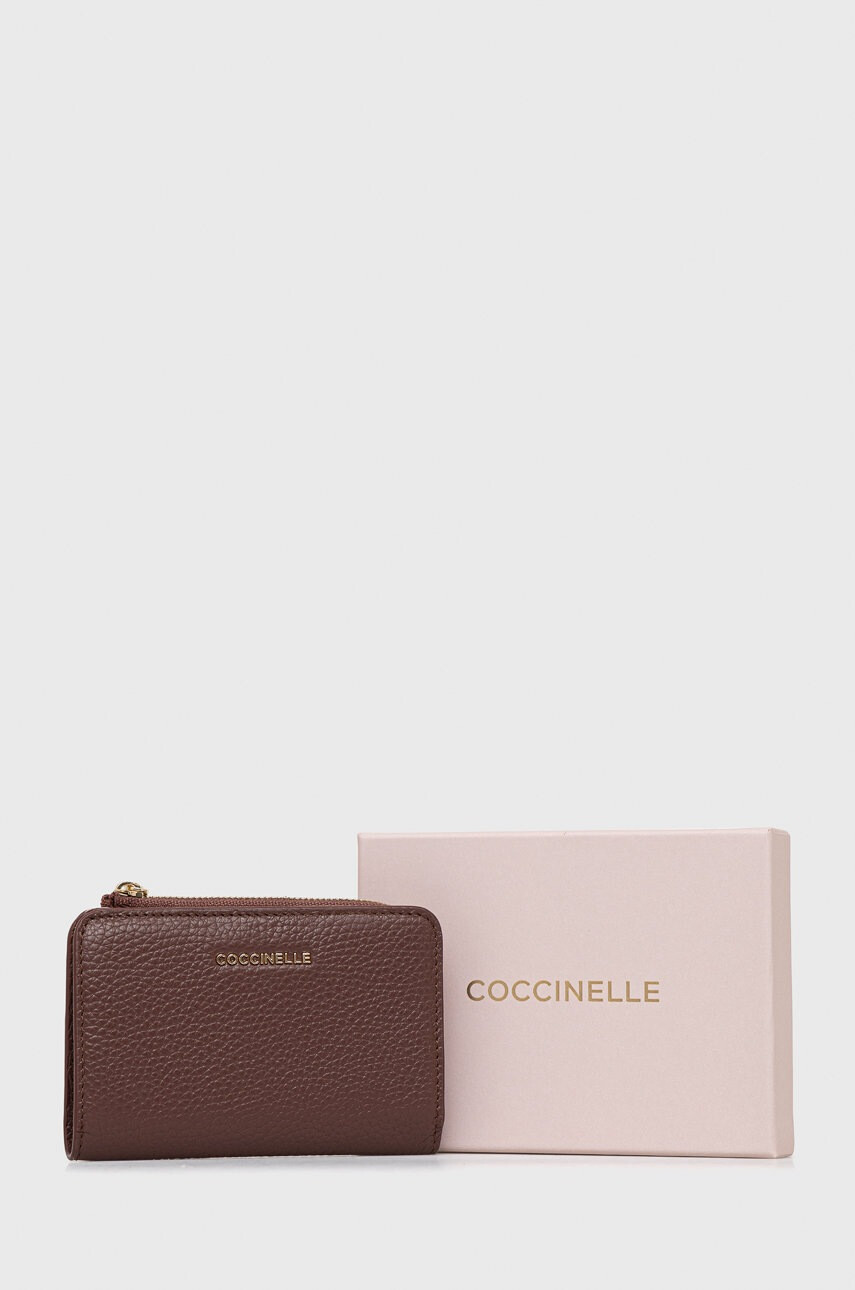 Coccinelle Кожен портфейл - Pepit.bg