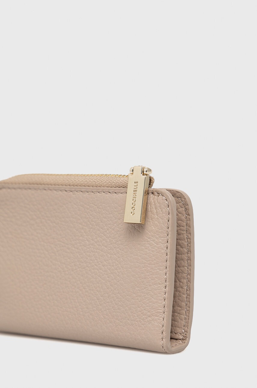 Coccinelle Портфейл - Pepit.bg