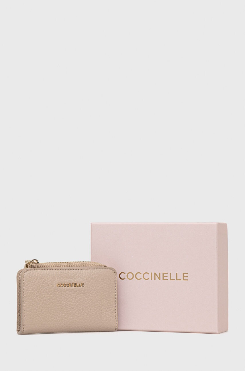 Coccinelle Портфейл - Pepit.bg