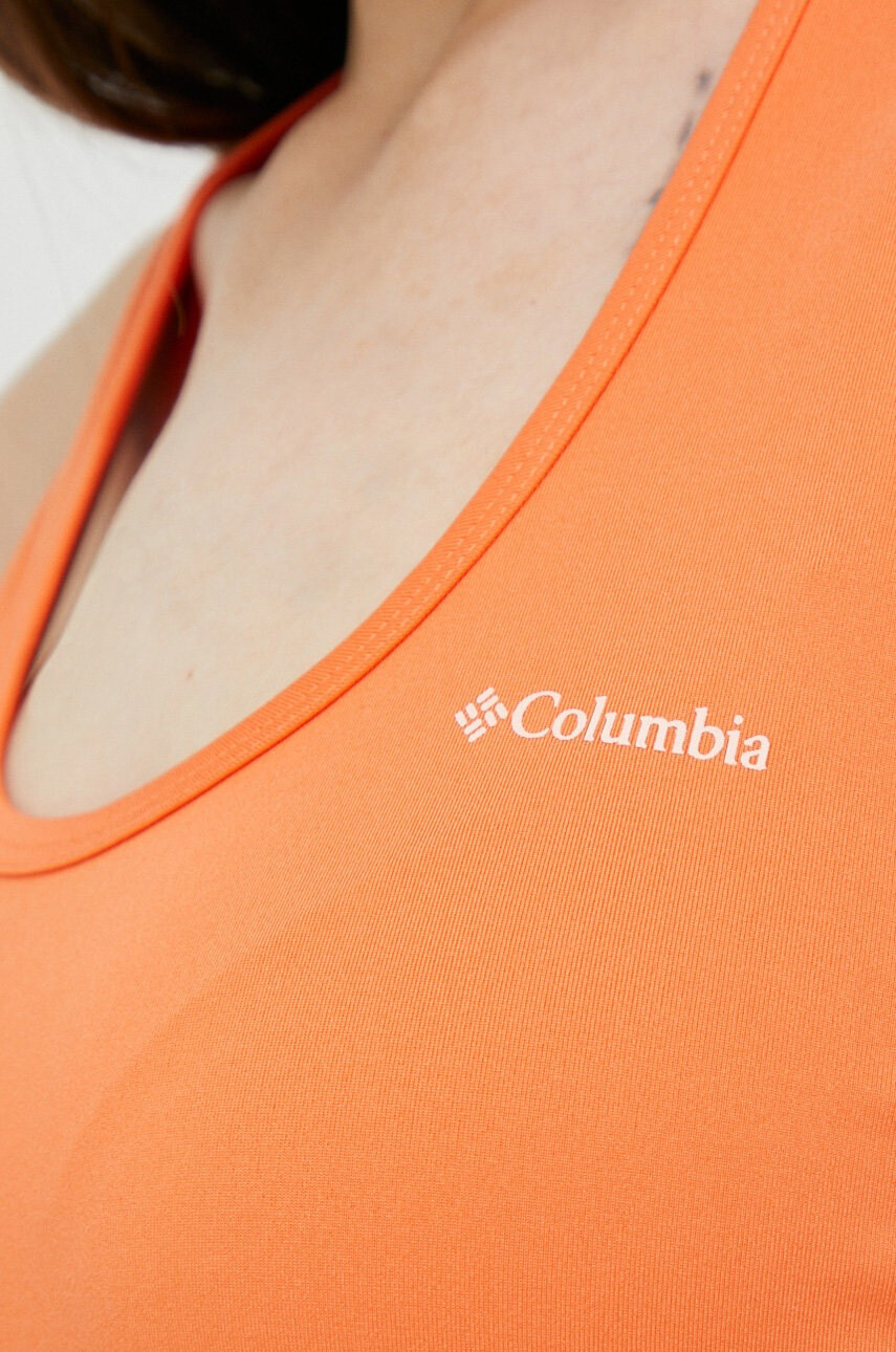 Columbia Спортен топ Hike в оранжево - Pepit.bg