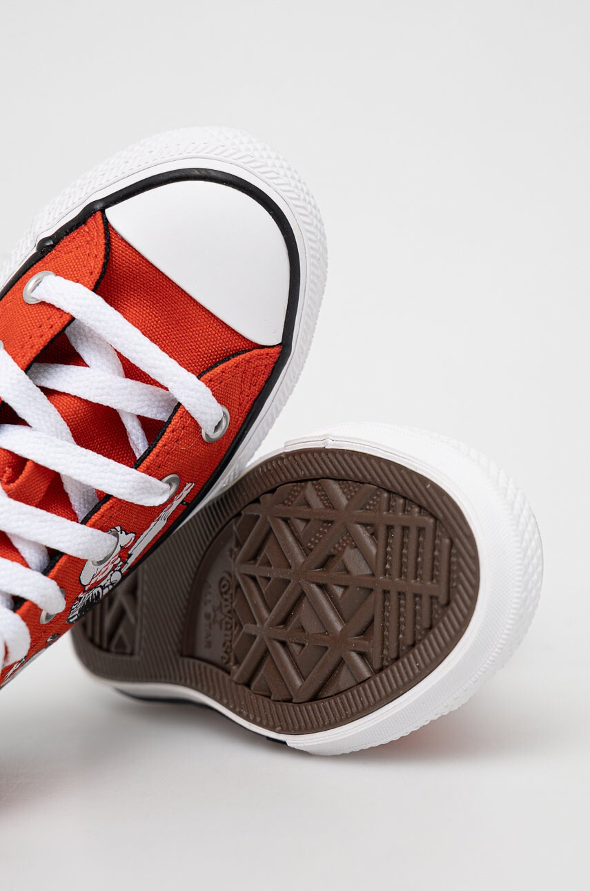 Converse Детски високи кецове Peanuts Chuck Taylor All Star в червено - Pepit.bg