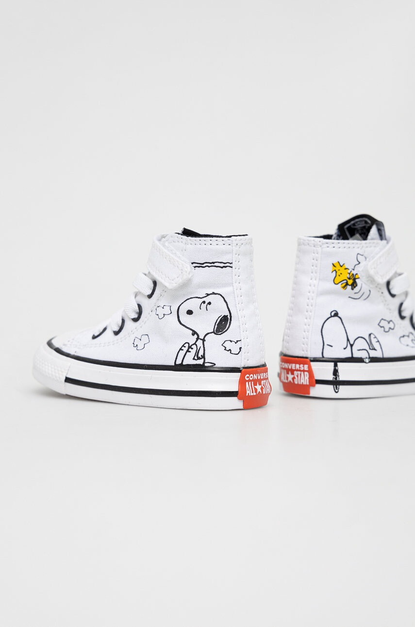 Converse Детски високи кецове Peanuts Chuck Taylor All Star 1v - Pepit.bg