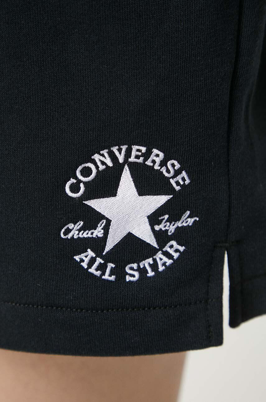 Converse Къс панталон в черно с изчистен дизайн - Pepit.bg