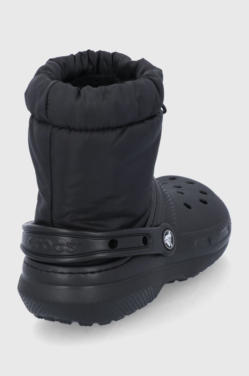 Crocs Апрески Classic Lined Neo Puff Boot в черно 206630 - Pepit.bg