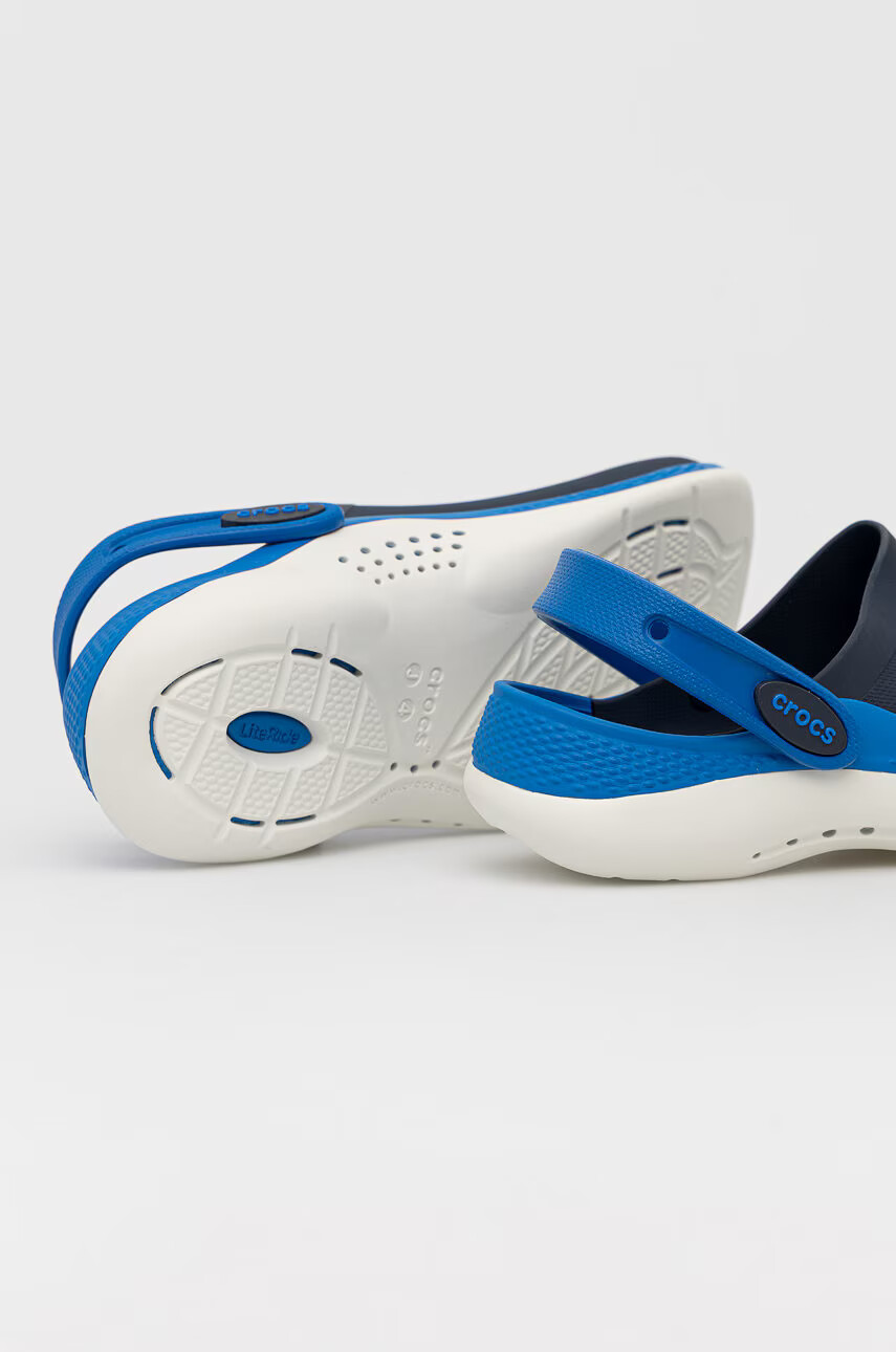 Crocs Чехли в тъмносиньо - Pepit.bg