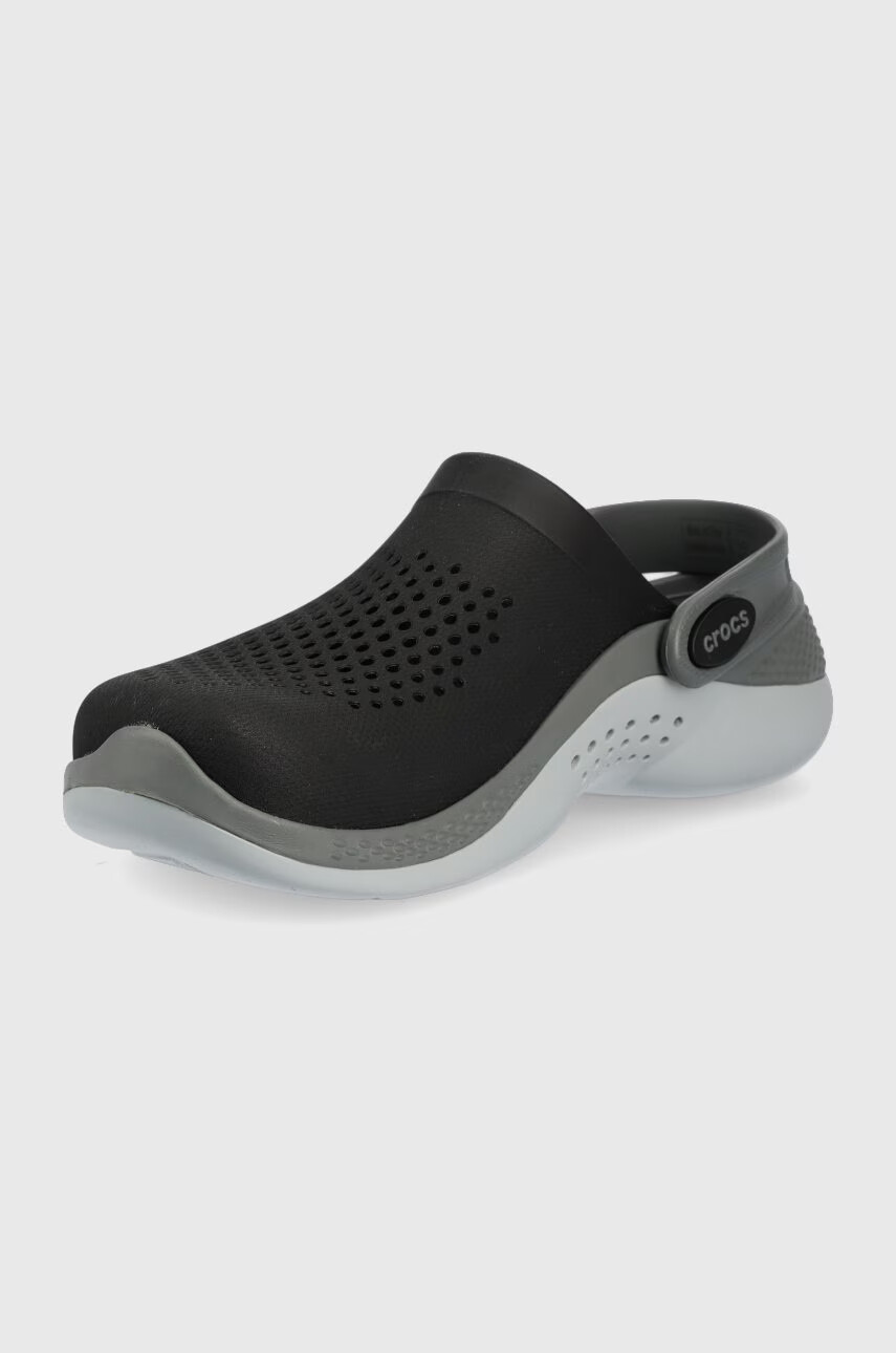 Crocs Чехли в черно - Pepit.bg