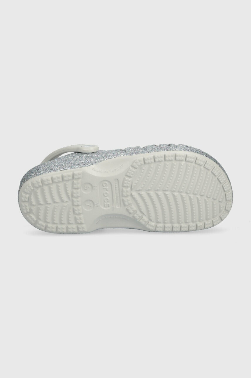 Crocs Чехли BAYA GLITTER CLOG в сребристо 205925 - Pepit.bg