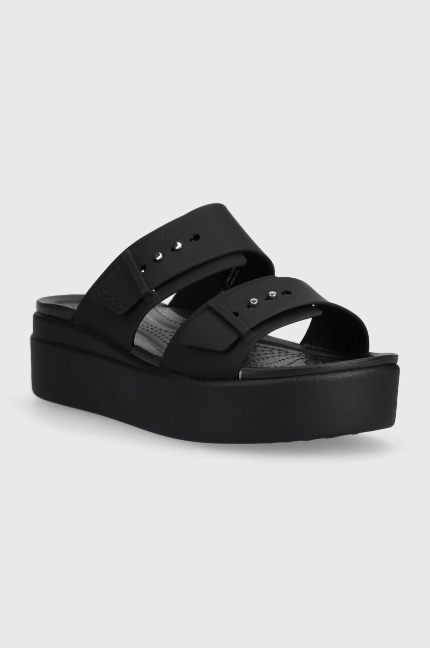 Crocs Чехли Brooklyn Low Wedge Sandal - Pepit.bg