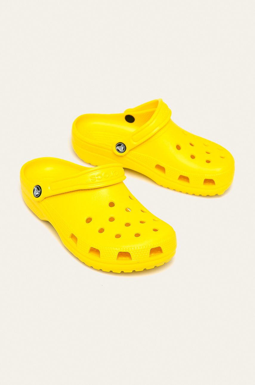 Crocs Чехли Classic в жълто 10001 - Pepit.bg