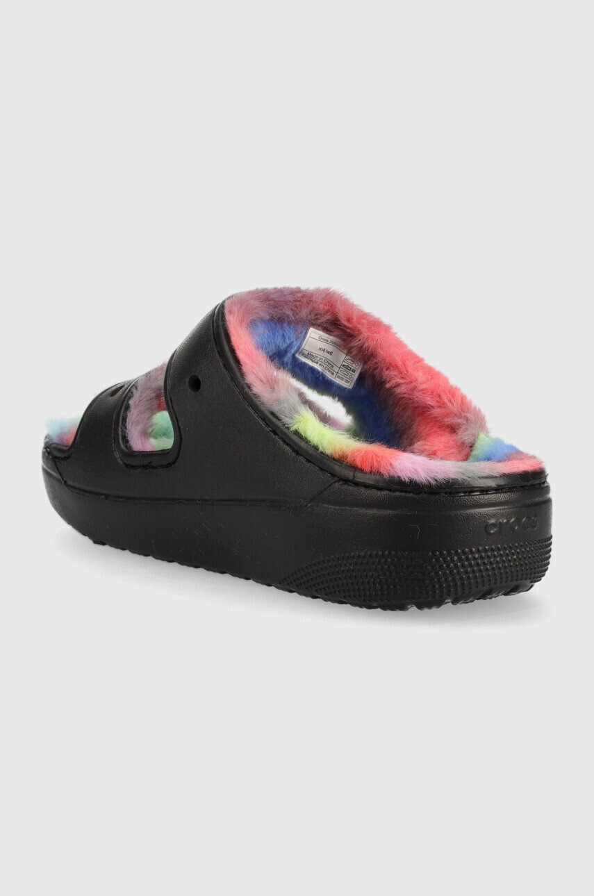 Crocs Чехли Classic Cozzzy Spray Dye Sandal в черно 208046 - Pepit.bg