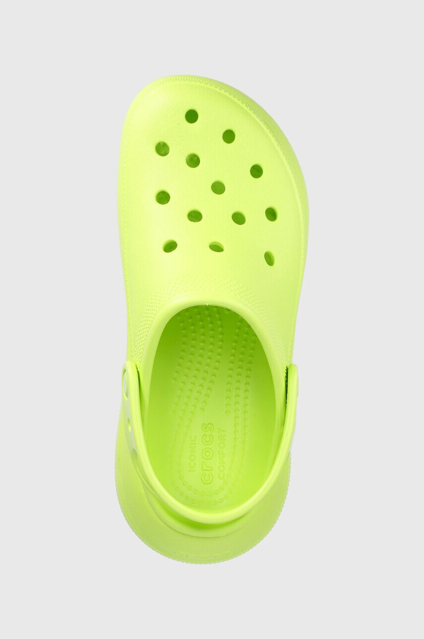 Crocs Чехли Classic Crush Clog в зелено с платформа 207521 - Pepit.bg