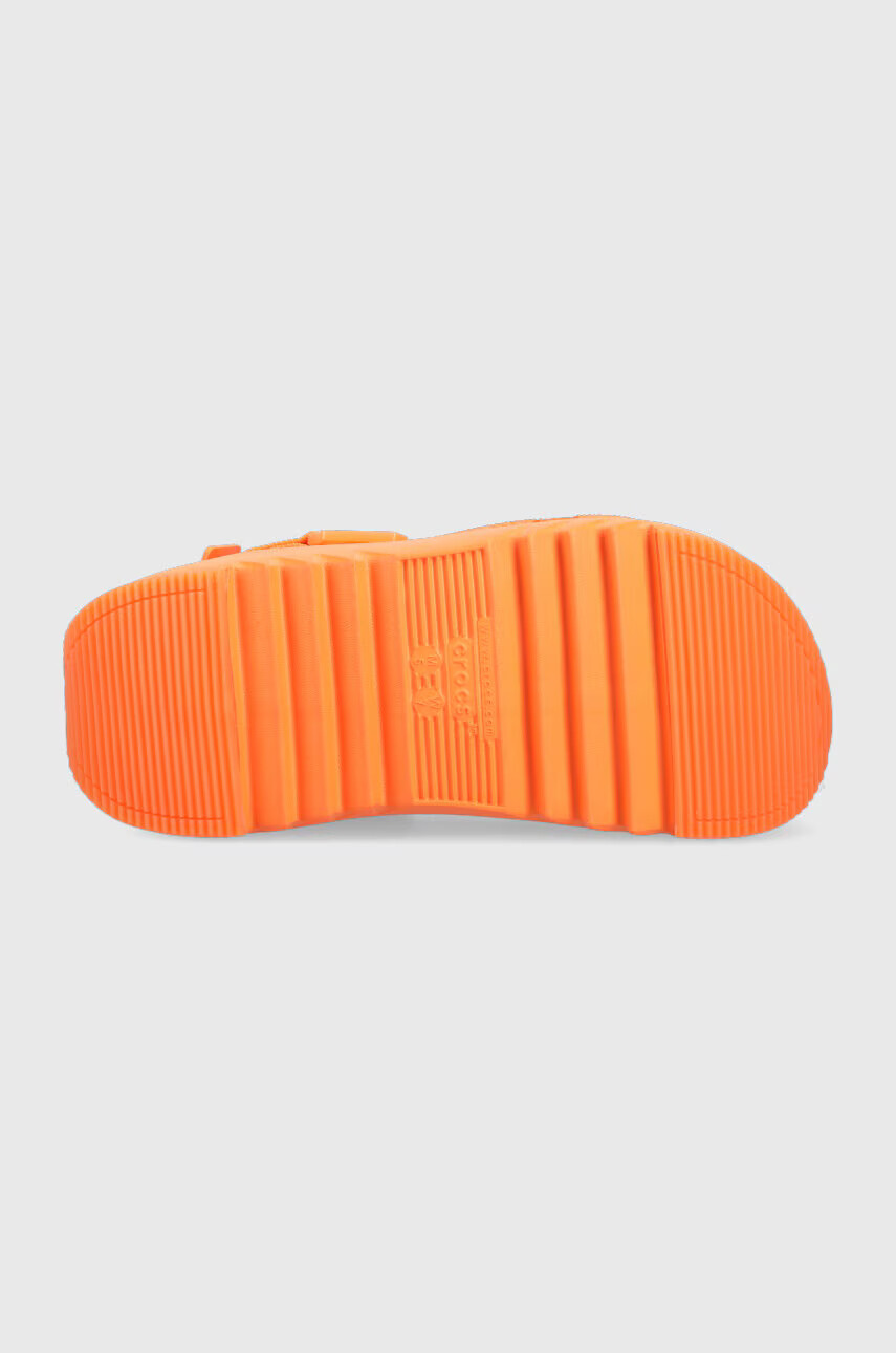 Crocs Чехли Classic Hiker Xscape Clog в оранжево с платформа 208365 - Pepit.bg