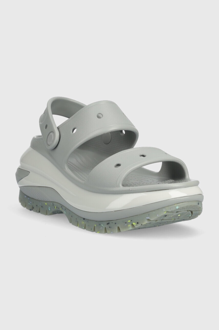 Crocs Чехли Classic Mega Crush Sandal в сиво с платформа 207989 - Pepit.bg