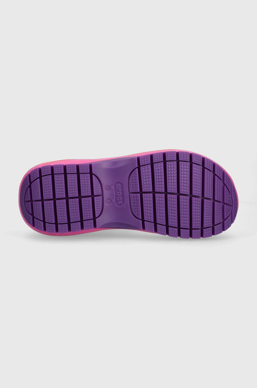 Crocs Чехли Classic Mega Crush Sandal в бяло с платформа 207989 - Pepit.bg
