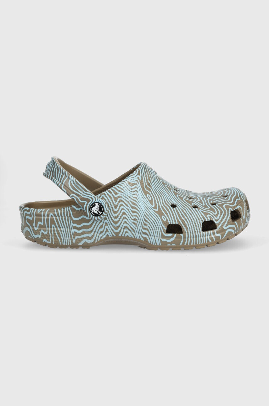 Crocs Чехли Classic Topographic Clog в кафяво 208263 - Pepit.bg