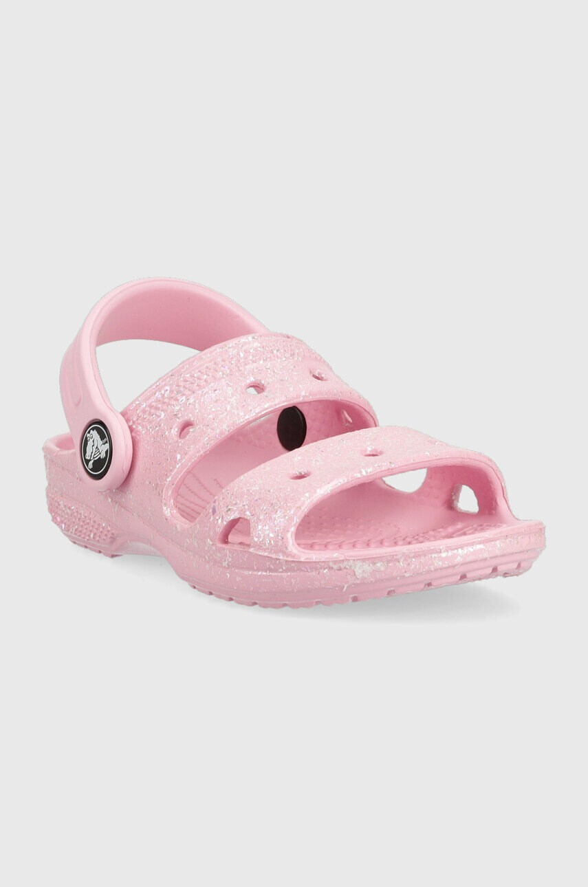 Crocs Детски чехли CLASSIC GLITTER SANDAL в розово - Pepit.bg