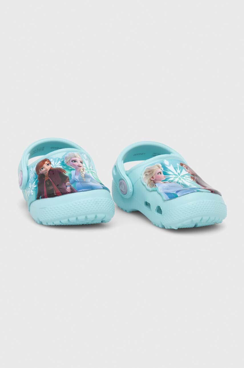 Crocs Детски чехли DISNEY FROZEN II CLOG T в синьо - Pepit.bg