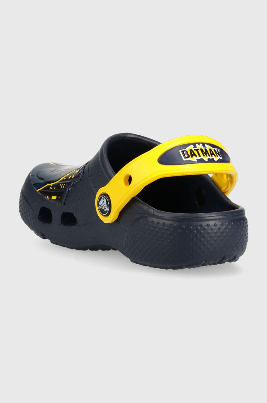 Crocs Детски чехли FL BATMAN PATCH в тъмносиньо - Pepit.bg