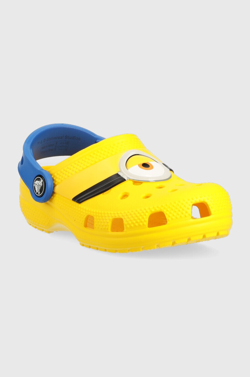 Crocs Детски чехли x Minions в жълто - Pepit.bg