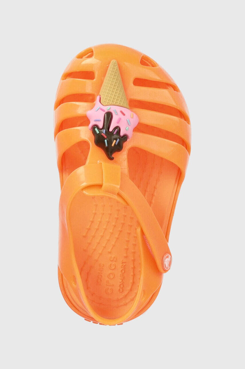 Crocs Детски сандали ISABELLA CHARM SANDAL в оранжево - Pepit.bg