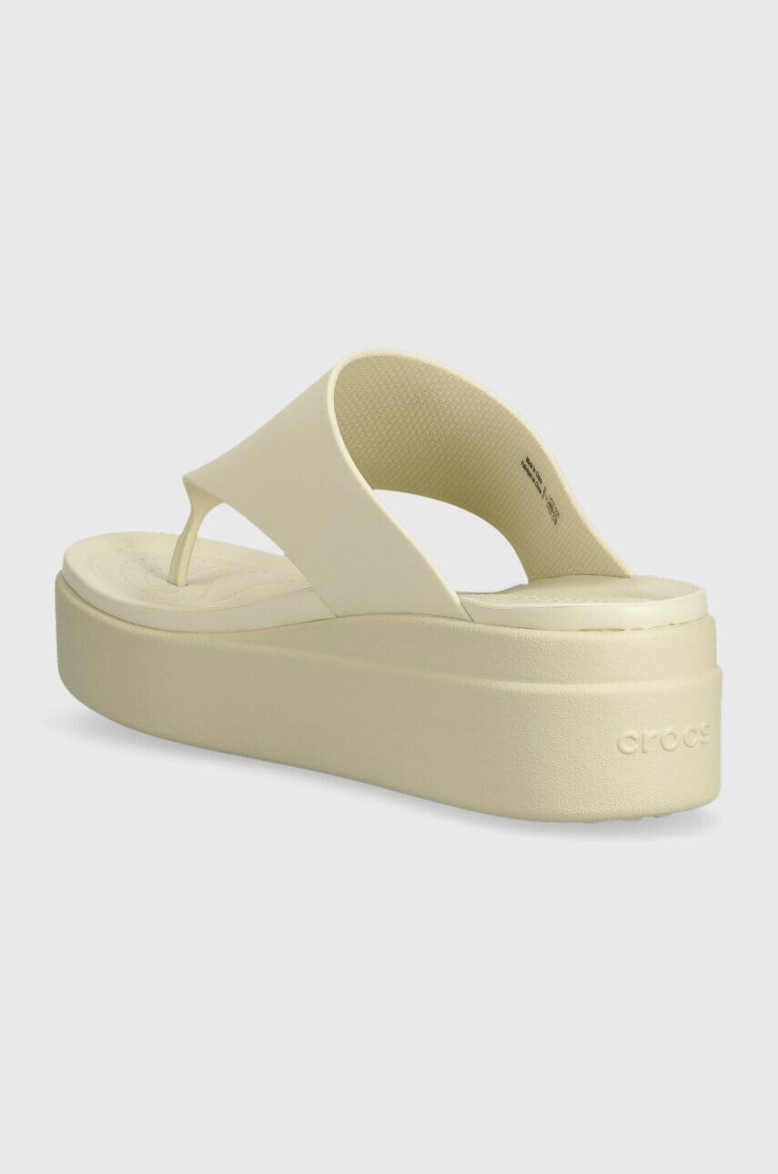 Crocs Джапанки Brooklyn Flip в бежово с платформа 208727 - Pepit.bg