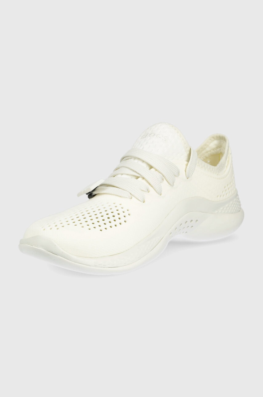 Crocs Маратонки Literide 360 Pacer в бяло 206705 - Pepit.bg