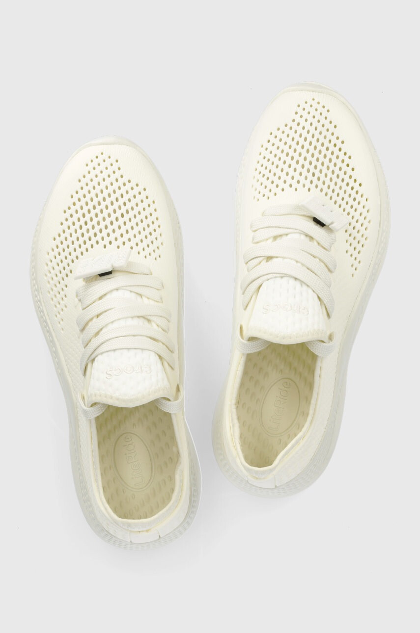 Crocs Маратонки Literide 360 Pacer в бяло 206705 - Pepit.bg