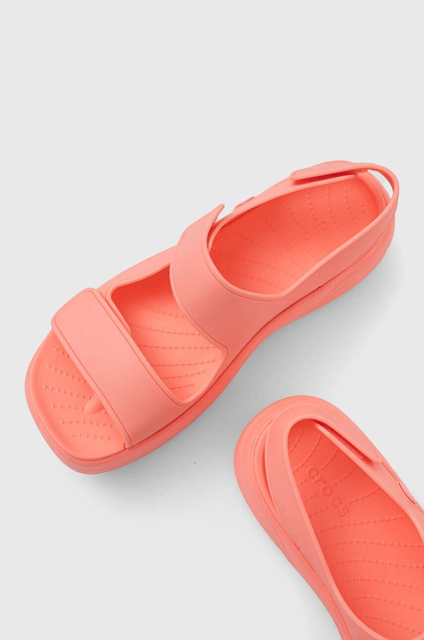 Crocs Сандали Skyline Slide в оранжево с платформа 208183 - Pepit.bg