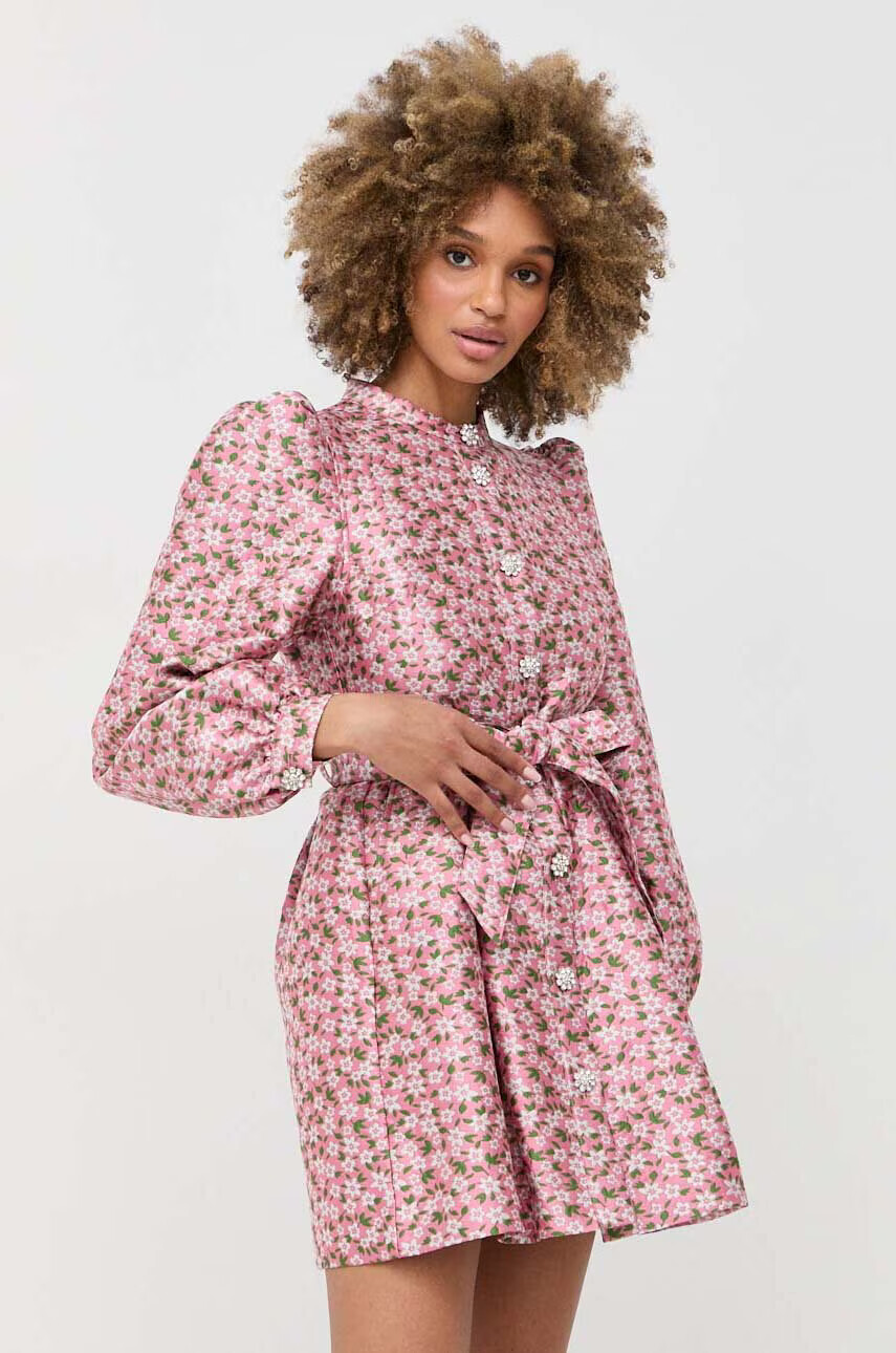 Custommade Рокля Lynett Jacquard в розово къс модел разкроен модел - Pepit.bg