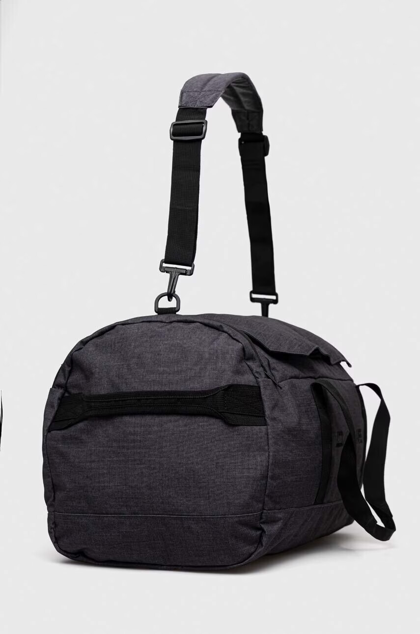 Dakine Спортен сак EQ Duffle 50 L в сиво - Pepit.bg