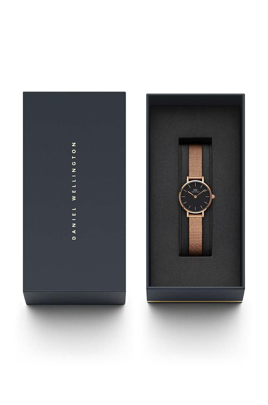 Daniel Wellington Часовник Petite 24 Pressed Melrose дамски в розово - Pepit.bg