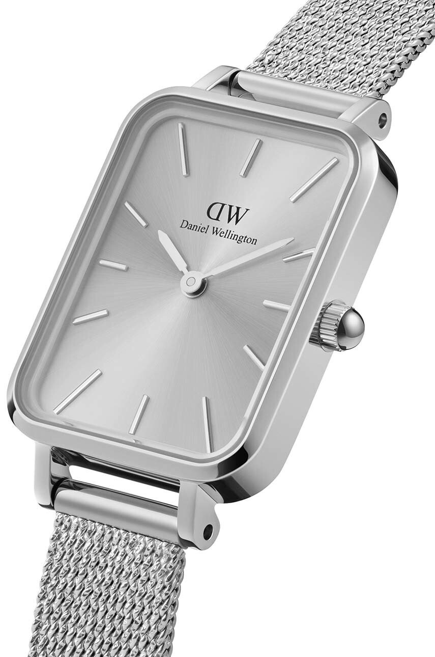 Daniel Wellington Часовник Quadro 20x26 дамски в сребристо - Pepit.bg