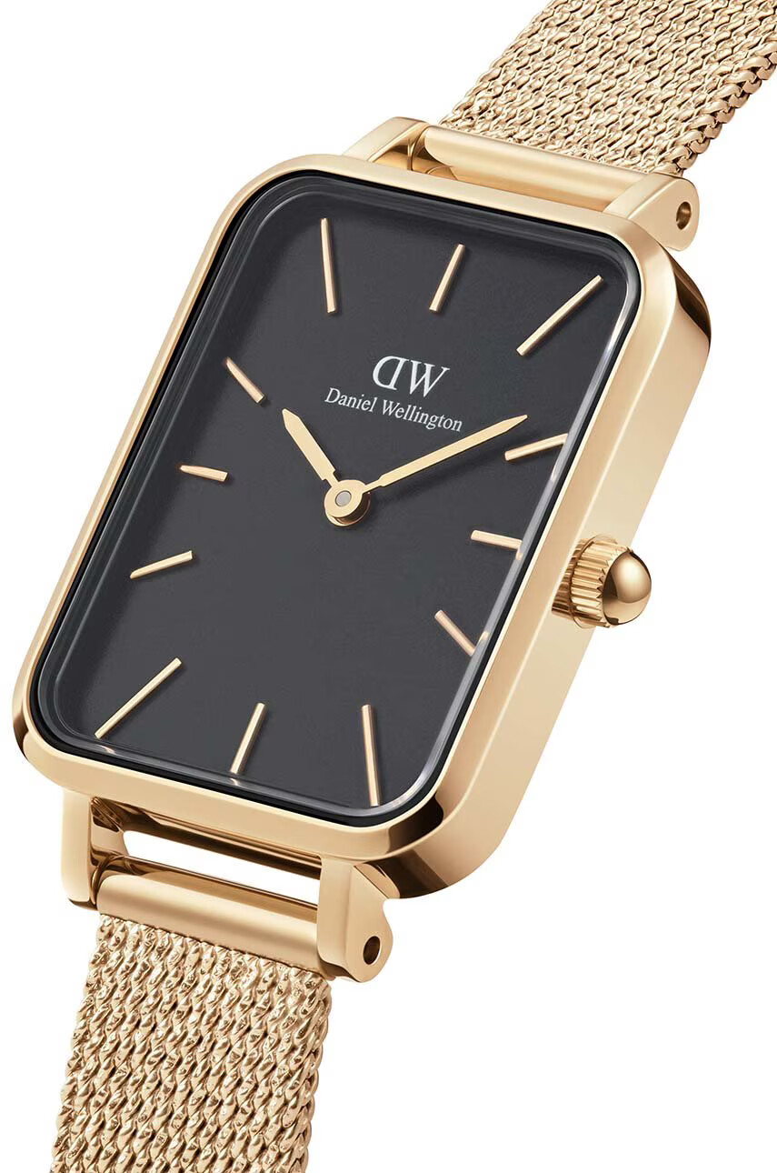 Daniel Wellington Часовник Quadro 20x26 дамски в златисто - Pepit.bg