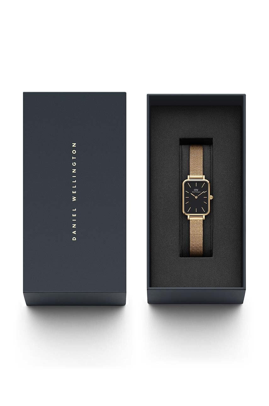 Daniel Wellington Часовник Quadro 20x26 дамски в златисто - Pepit.bg